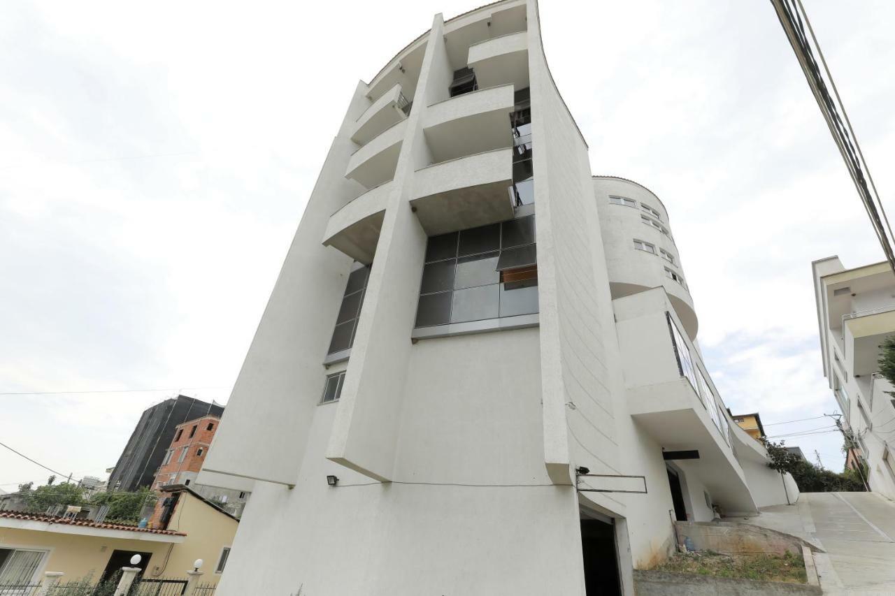 Hotel Gjuta Tirana Exterior photo